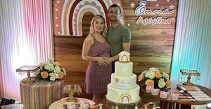 [GALERÍA] Doña del pelotero Walter Clar ya tuvo su baby shower