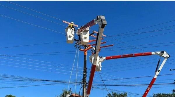 En todo el país la ANDE realizó mantenimiento a 311 alimentadores de 23 kV – Prensa 5