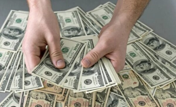 Imputan a hombre por supuesta apropiación de USD 100.000