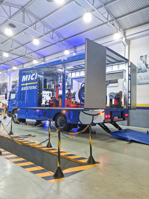 MOVITEC realizó la entrega de un furgón de Asistencia Móvil para la marca de Neumáticos Michelin