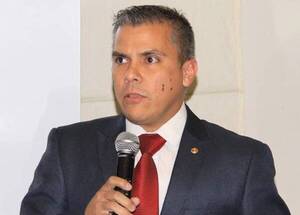 Apoderado de Honor Colorado: 'En la Concertación hay una gran decepción y eso les va a resquebrajar'