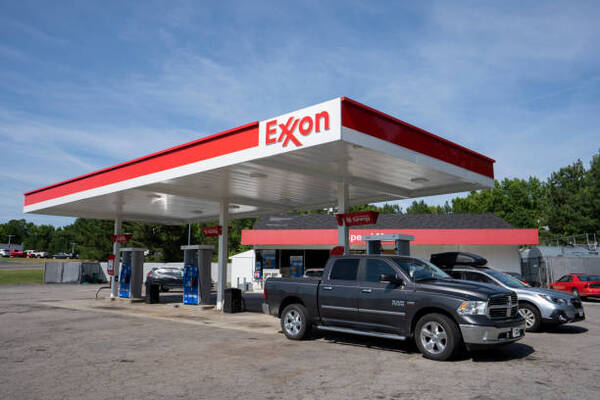ExxonMobil: el nuevo impuesto de la Unión Europea a los beneficios de las petroleras "desalienta inversión" - Revista PLUS