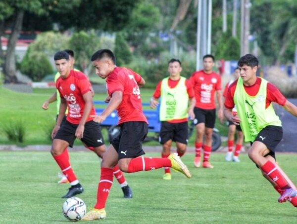 Sudamericano sub 20: Las dos figuras internacionales que no jugarán por la Albirroja