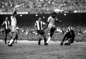 El "arquero de América" recuerda a Pelé y asegura que fue el mejor jugador del mundo - Megacadena — Últimas Noticias de Paraguay
