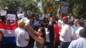 Mades exige aumento salarial por unos G. 2.900 millones - Nacionales - ABC Color