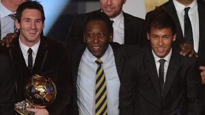 Las estrellas del fútbol le dicen adiós al Rey Pelé
