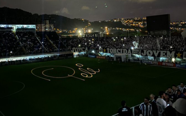 Diario HOY | El estadio Vila Belmiro de Santos se apaga en recuerdo a Pelé