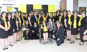 Más de 730 profesionales culminaron cursos de especializaciones y maestrías
