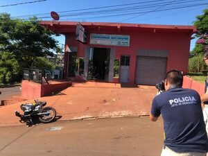 Dos heridos en asalto, persecución y detención de presuntos motochorros - ABC en el Este - ABC Color