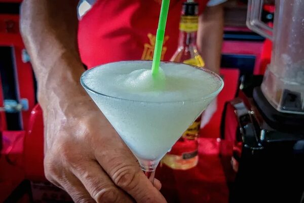 Coctelería cubana cumple 100 años y sigue conquistando paladares - Estilo de vida - ABC Color