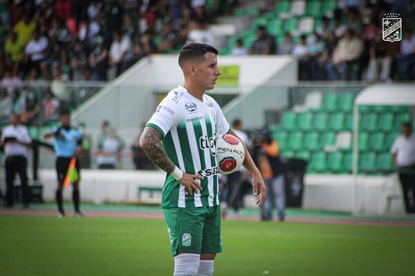 Diario HOY | Guaraní ya se acerca a la media docena de fichajes