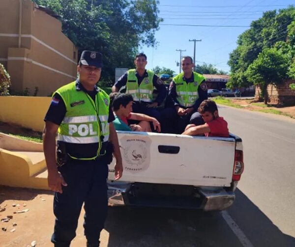 Policías se hicieron pasar por choferes de Bolt para detener a asaltantes de conductores - Policiales - ABC Color