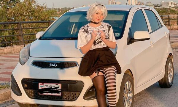 Orgullo de ña Morena: “Onichan” recibe el 2023 con un vehículo