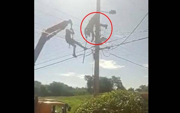 Electricista salvó a su amigo que quedó colgado de un poste eléctrico en Santa Rosa del Aguaray – Prensa 5
