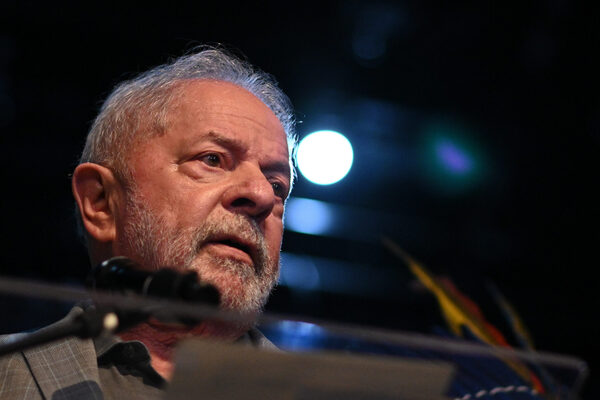 Lula anuncia al nuevo presidente de Petrobras - MarketData