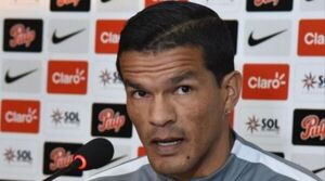 ¡No va a ser! Escrachan  a exjugador por no pagar deuda