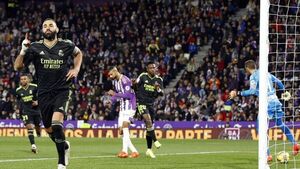 Un doblete de Benzema le da la victoria al Real Madrid