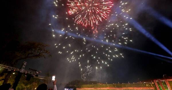 La Nación / Fiestas de Año Nuevo: Para recibir el 2023 a lo grande