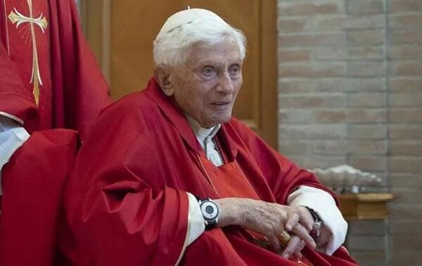 Benedicto XVI fallece a los 95 años – Prensa 5