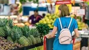 Horarios que atenderán los supermercados, shoppings y patios de comidas en estas fiestas