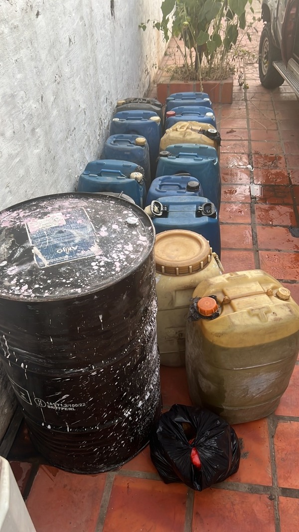 Incautan combustible de presunto contrabando | 1000 Noticias