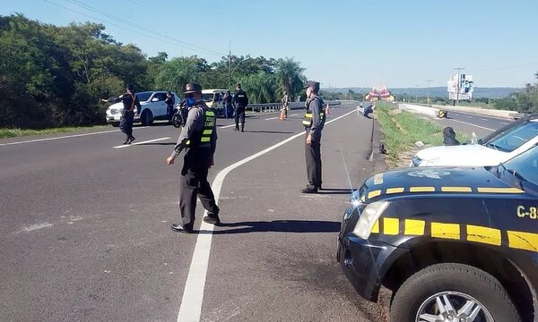 Viajes de fin de año: “Un segundo de imprudencia te cambia la vida en la ruta” - Nacionales - ABC Color