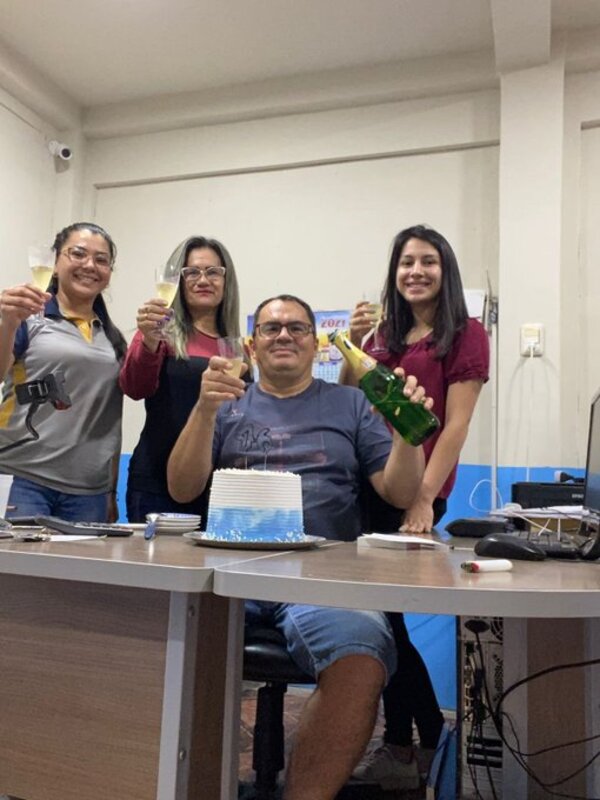 Hugo Rodríguez: Mientras exista alguien que nos piense, no estamos solos. Feliz Año Nuevo