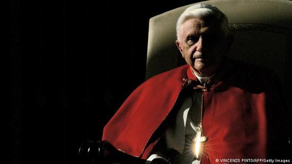 Murió en el Vaticano el Papa emérito Benedicto XVI a los 95 años - El Trueno