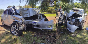 UNA FAMILIA RESULTÓ LESIONADA TRAS IMPACTAR DE LLENO CONTRA UN ÁRBOL - Itapúa Noticias