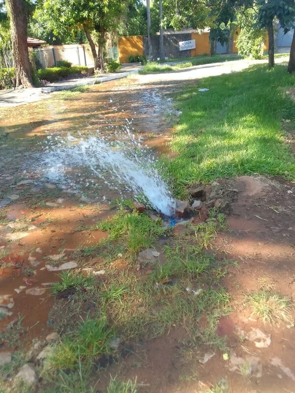 Pérdida de agua - Crónicas Ciudadanas - ABC Color