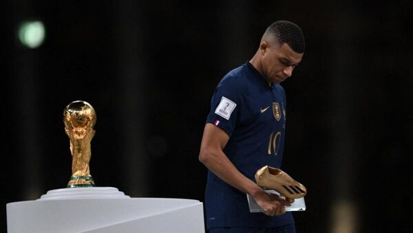 Mbappé, máximo goleador del fútbol europeo en el 2022
