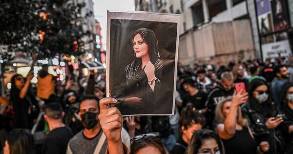 La Nación / Retrospectiva 2022: Mahsa Amini y las protestas en Irán