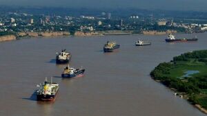 Paraguay pide suspender peaje en hidrovía