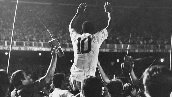 Diario HOY | El Santos mantendrá su camisa número 10, porque era el deseo de Pelé
