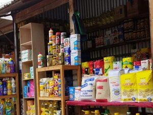 Contrabando: “Nunca recibimos ayuda; mi gente tiene que ver la manera de sobrevivir”, justifica intendente - Economía - ABC Color