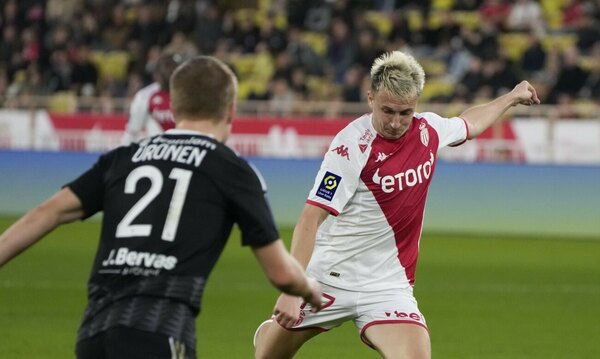 Mónaco gana su primer partido del 2023 y sigue escalando en el fútbol francés