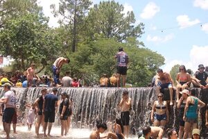 Atractivos naturales de Piribebuy refrescan a visitantes - Nacionales - ABC Color