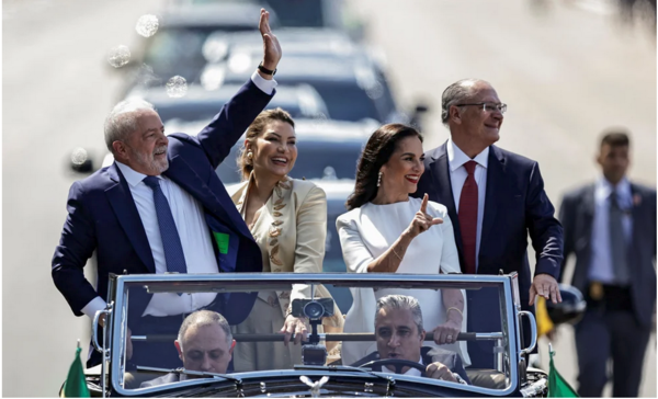 Lula jura como nuevo presidente de la República Federativa de Brasil