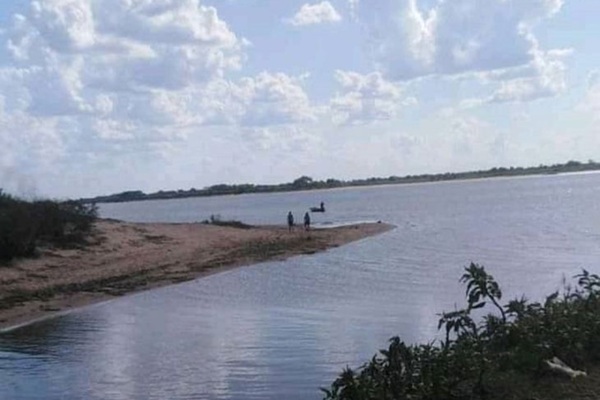 El río Paraguay "tragó" a tres jóvenes en Ypané - Noticiero Paraguay