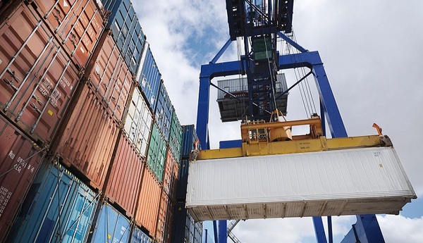 Cargas paraguayas catapultan operaciones récord en puertos de Montevideo y Paranaguá | Análisis Macro | 5Días