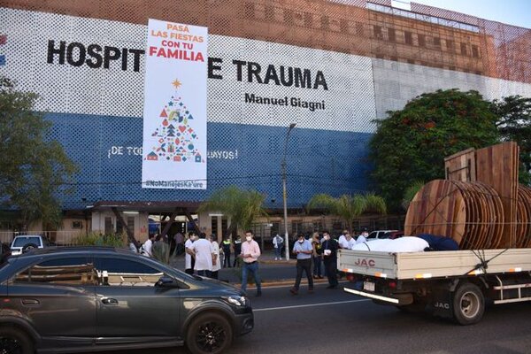 Un herido por pirotecnia y una víctima de bala pérdida