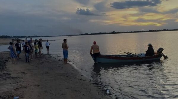 Hallan cuerpo de joven desaparecida en aguas del río Paraguay y sigue la búsqueda de otros dos jóvenes