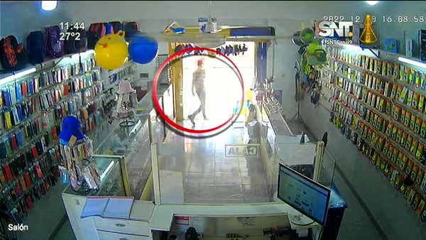 Hizo correr a palazos a los ladrones - SNT