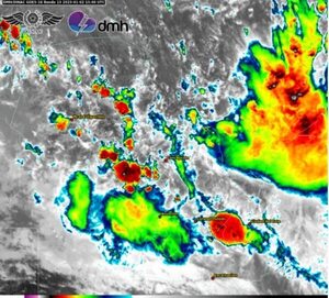 Activan alerta por tormentas en 11 departamentos para esta tarde - Nacionales - ABC Color