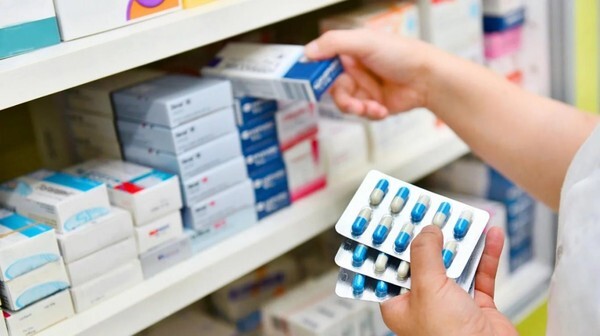 Diario HOY | Entre dudas y sospechas IPS inició pago de deuda con farmacéuticas
