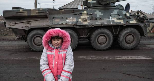 La Nación / La vida de los niños en el frente ucraniano