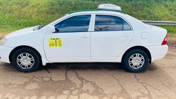 Taxista paraguayo fallece mientras esperaba ingresar a Puerto Iguazú