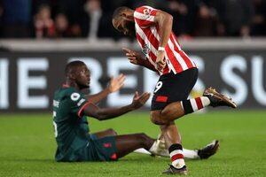 Resumen internacional: Brentford baja al Liverpool de las nubes - Fútbol Internacional - ABC Color