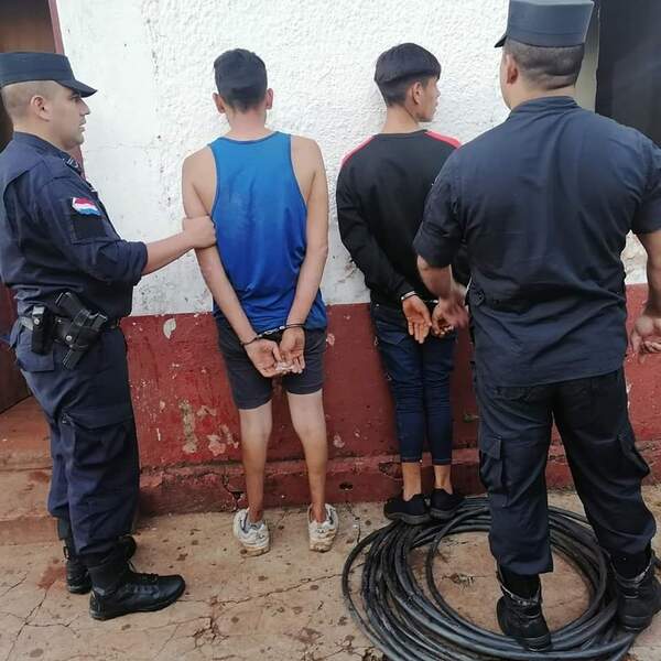 Diario HOY | Dos robacables caen infraganti en Encarnación