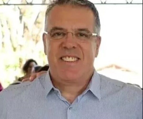Eduardo Esgaib Campos asume como intendente de Ponta Porã